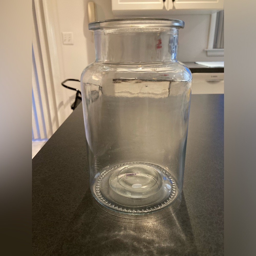 Hurricane candle holder or vase
